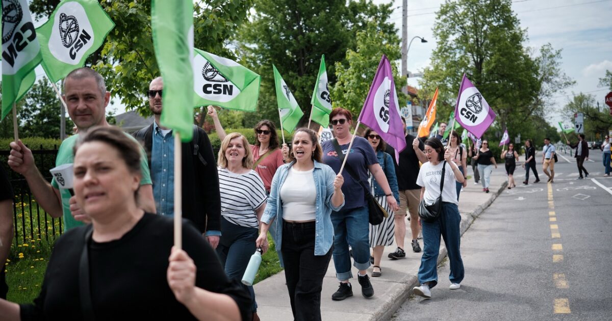 Grève Des Enseignant Es Du Collègue Regina Assumpta